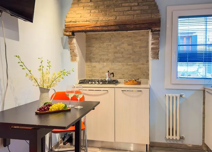 La Casa Gialla By Ca-sa Check キオッジャ