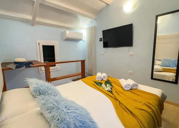 La Casa Gialla By Ca-sa Check * Chioggia