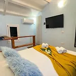 La Casa Gialla By Ca-sa Check * Chioggia